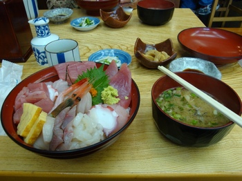 海鮮丼.JPG